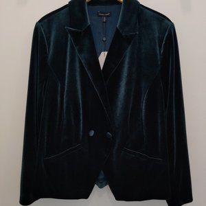 Beautiful Emerald Green Velvet Blazer